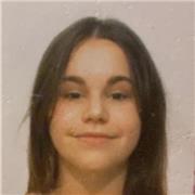 Estudiante de Física imparte clases de Ciencias e Inglés